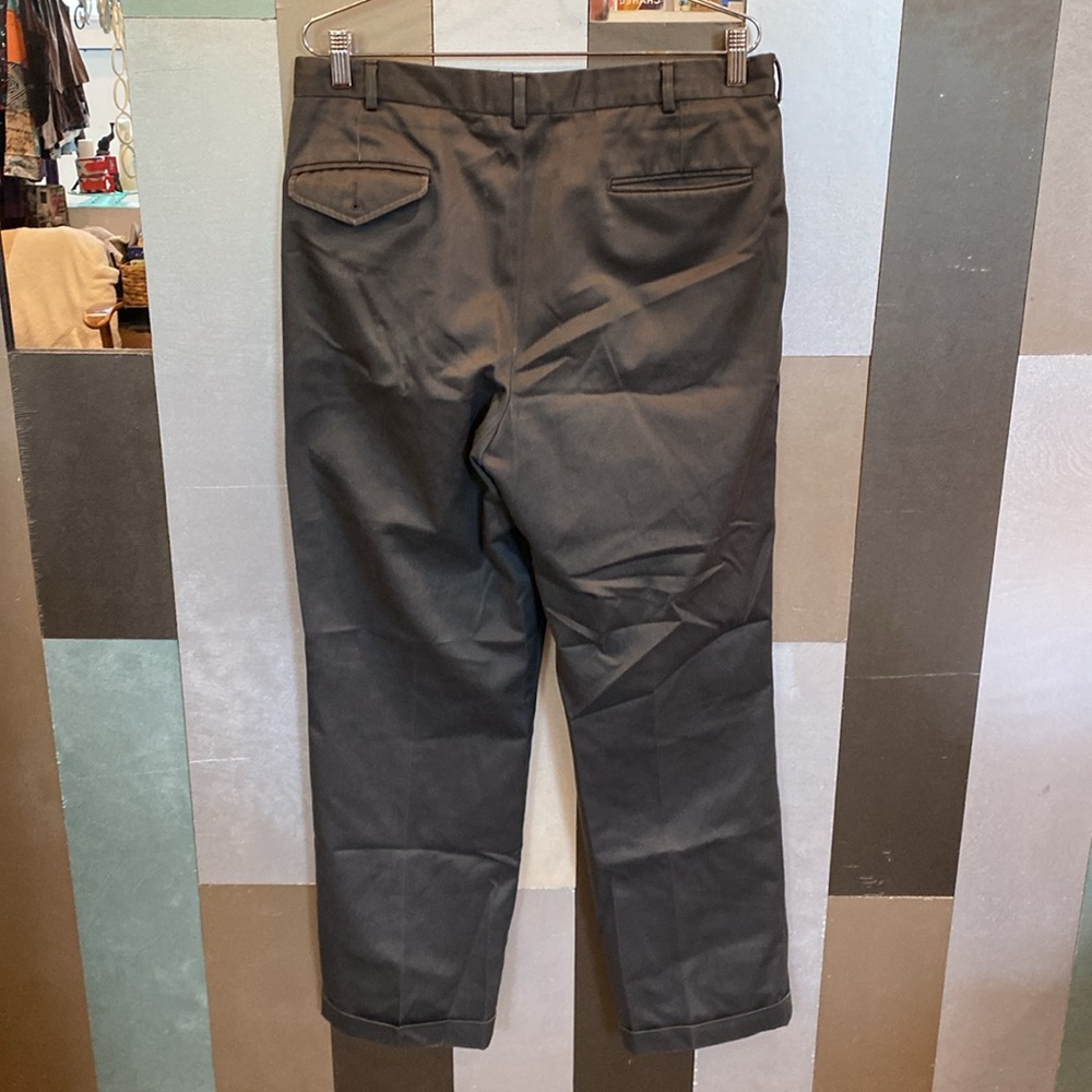 Men's Classic Gray Chinos Pants, Size 33X29 - Picture 2 of 6